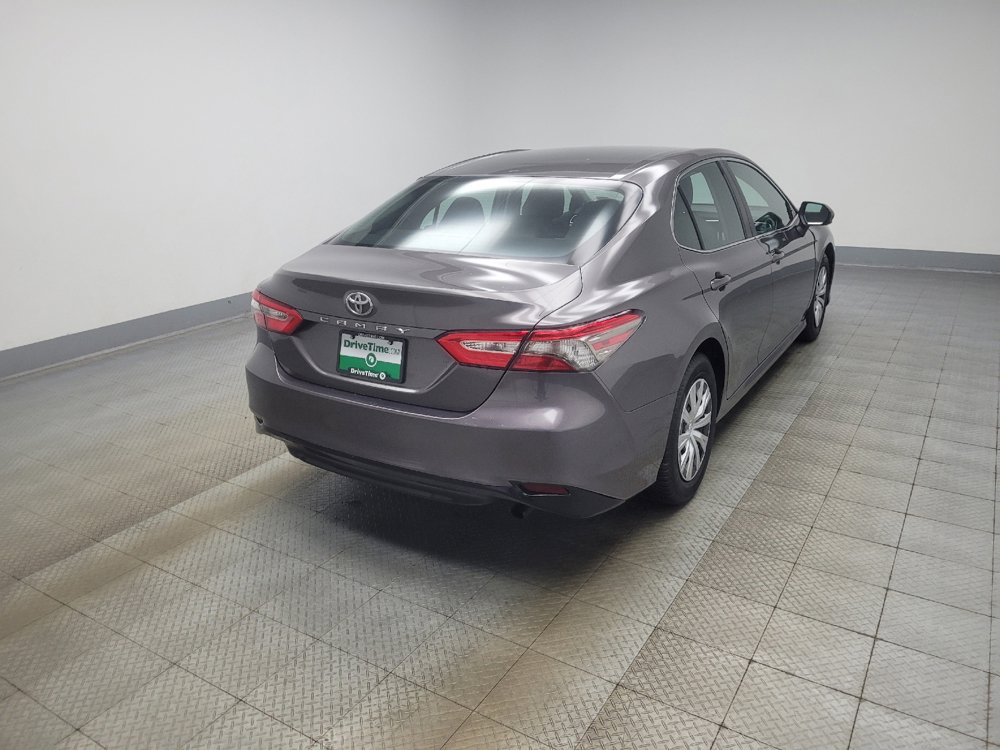 Used 2018 Toyota Camry FWD image 9
