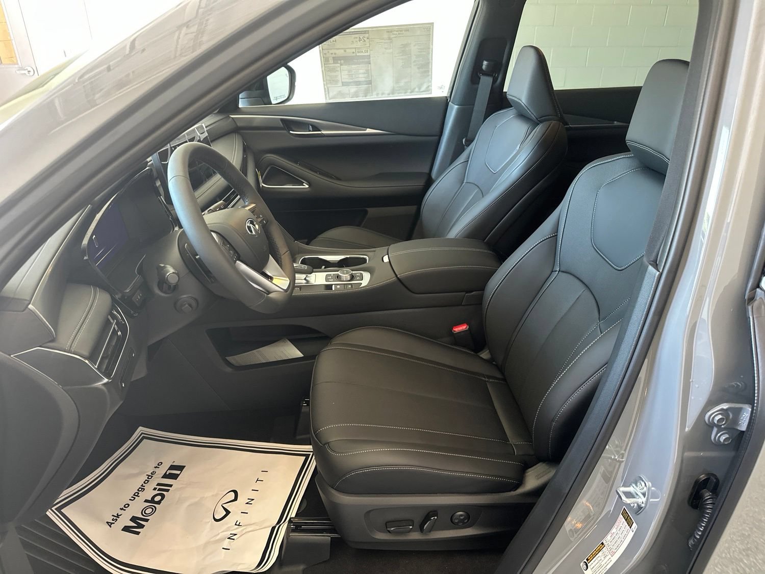 New 2027 INFINITI QX60 Luxe w/ Cargo Package AWD/4WD image 9