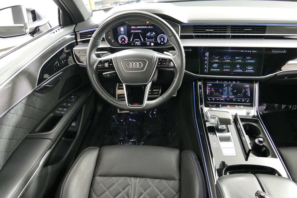 Used 2023 Audi S8 w/ S8 Executive Package AWD/4WD image 26
