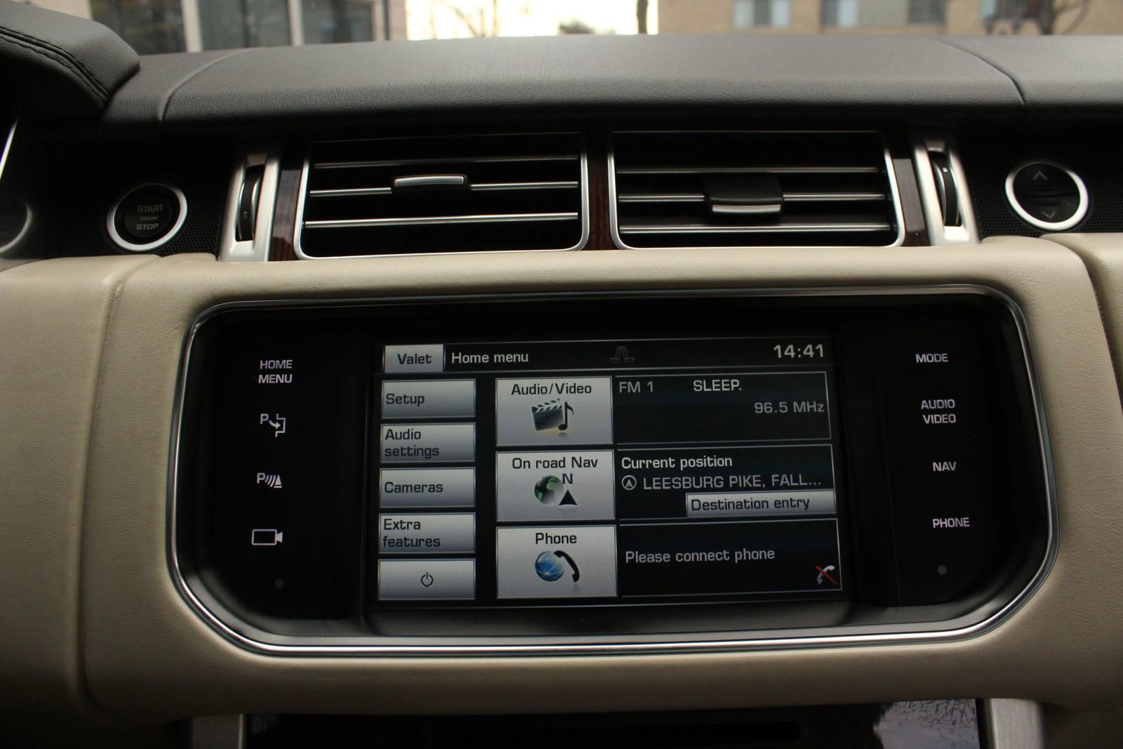 Used 2014 Land Rover Range Rover Supercharged AWD/4WD image 32