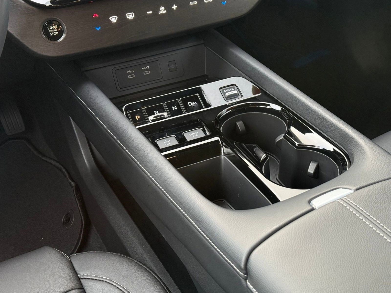 Certified 2025 Nissan Murano SV image 25