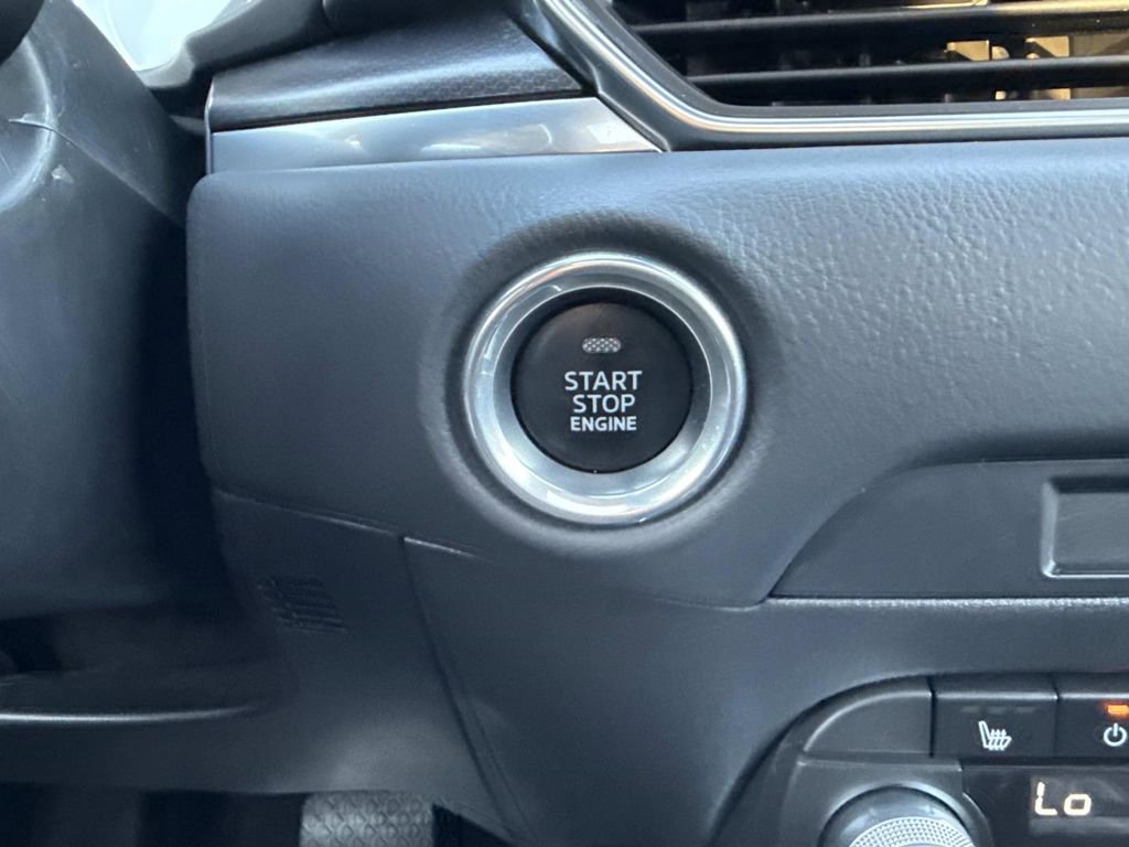 Certified 2023 MAZDA CX-5 Carbon Edition image 36