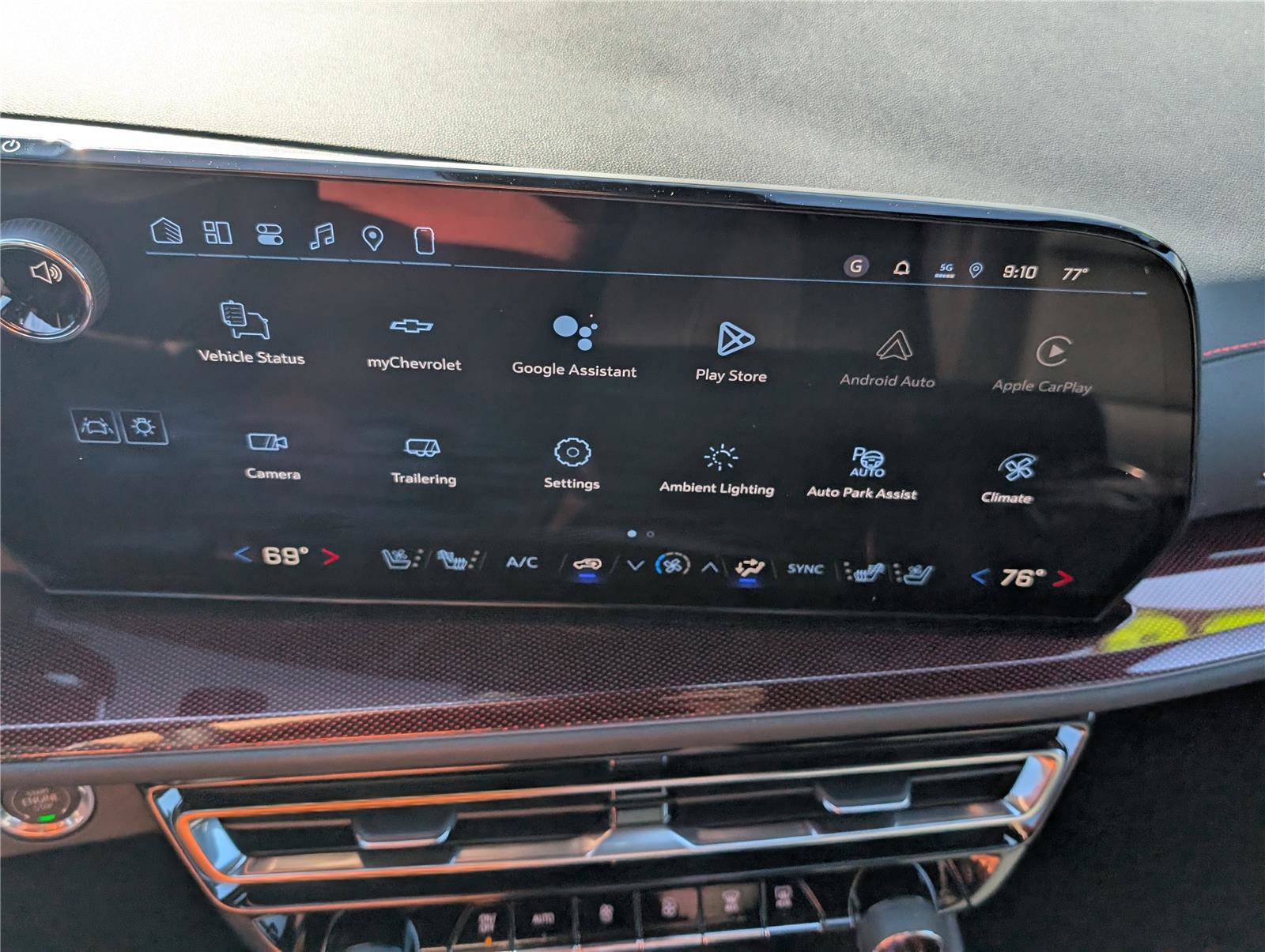 New 2026 Chevrolet Traverse RS AWD/4WD image 25