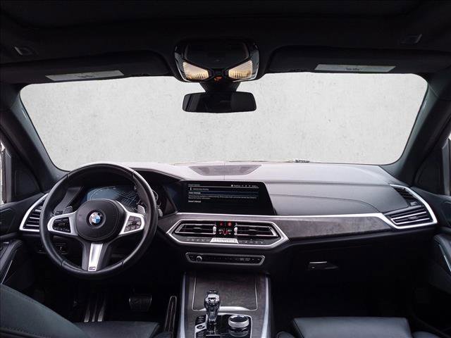 Used 2022 BMW X5 xDrive40i w/ M Sport Package AWD/4WD image 18