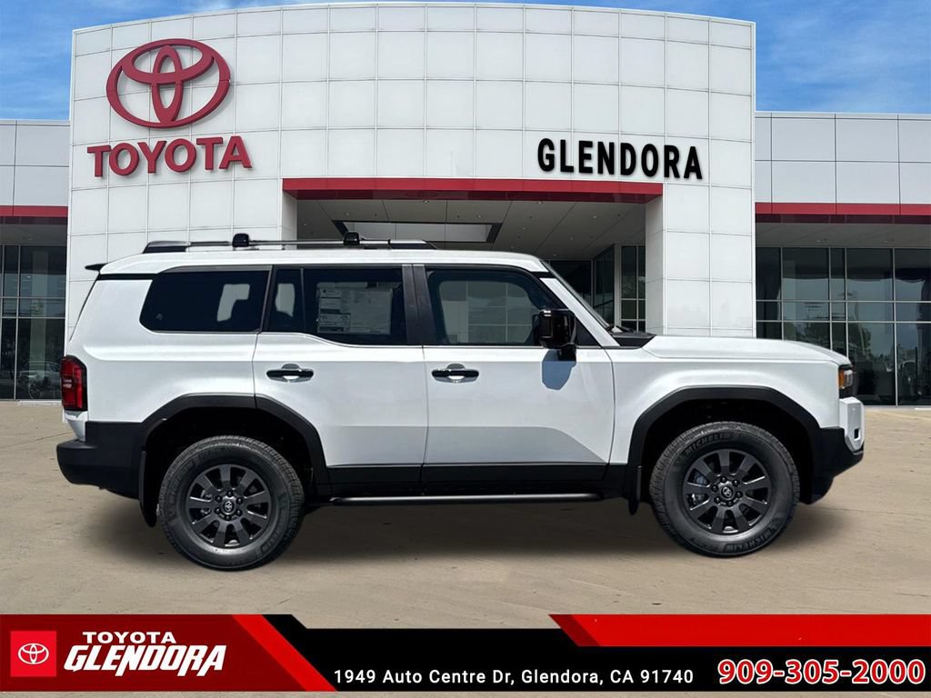 New 2027 Toyota Land Cruiser w/ Premium Package AWD/4WD image 12