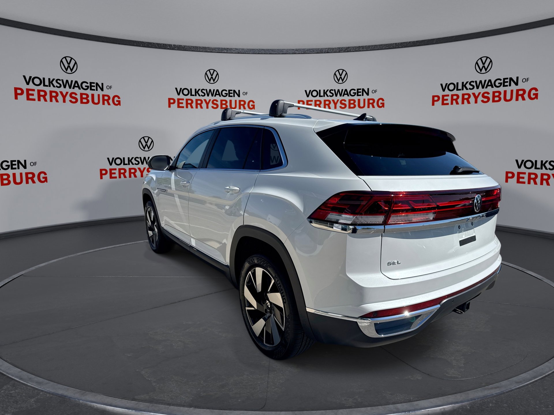 New 2026 Volkswagen Atlas Cross Sport SEL image 6