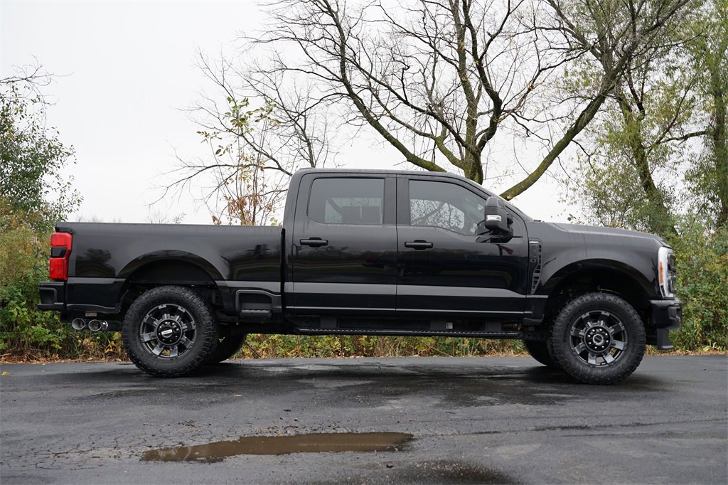Used 2023 Ford F350 Lariat w/ Lariat Ultimate Package image 2