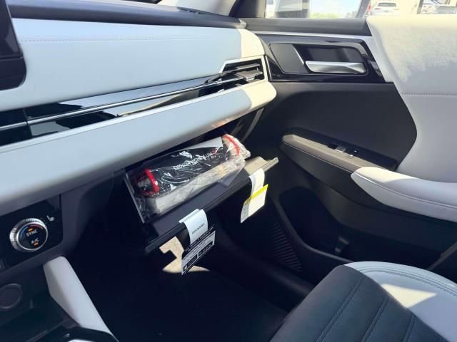 New 2026 Mitsubishi Outlander SE AWD/4WD image 31
