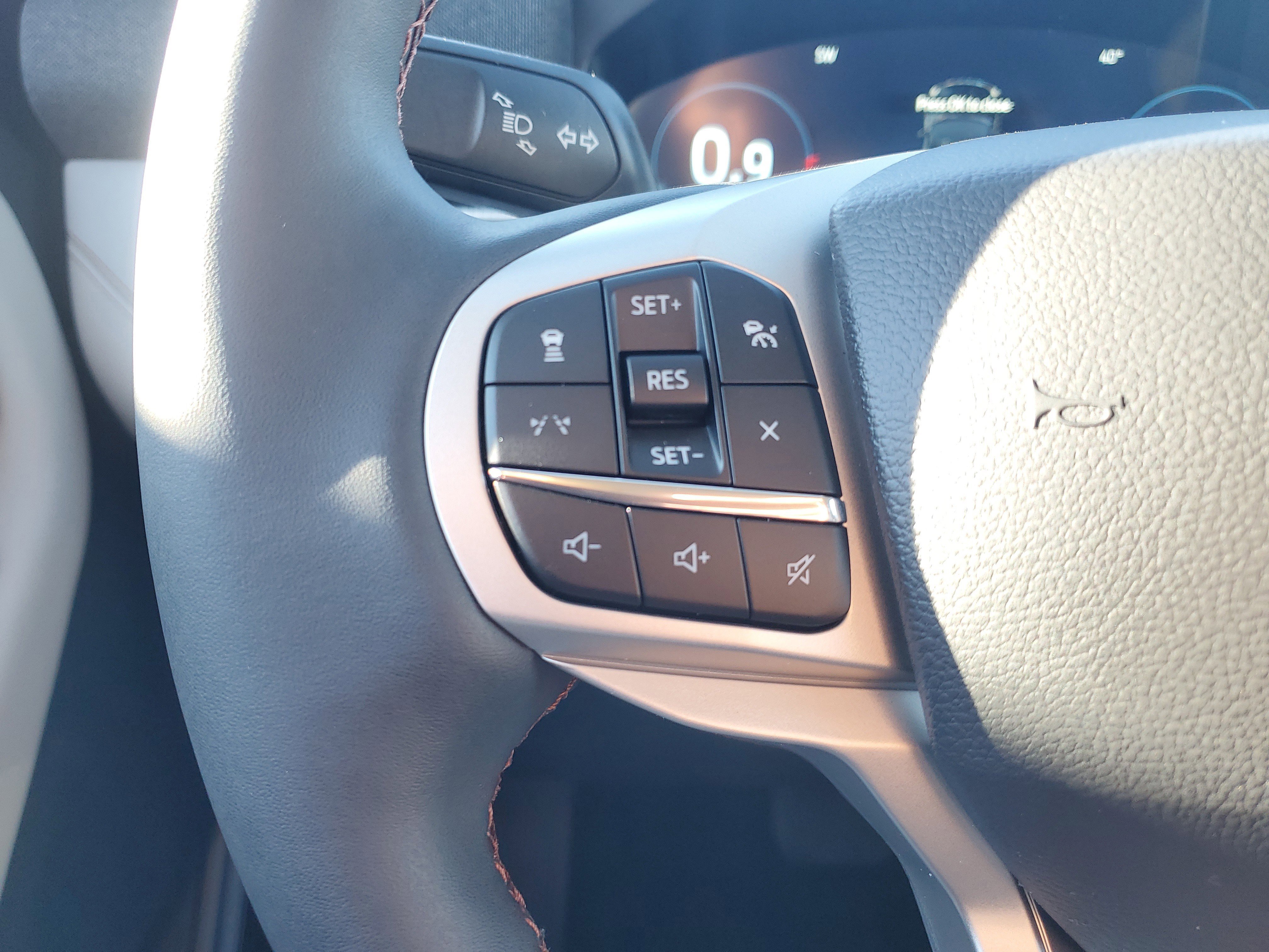 New 2026 Ford Explorer Active image 21