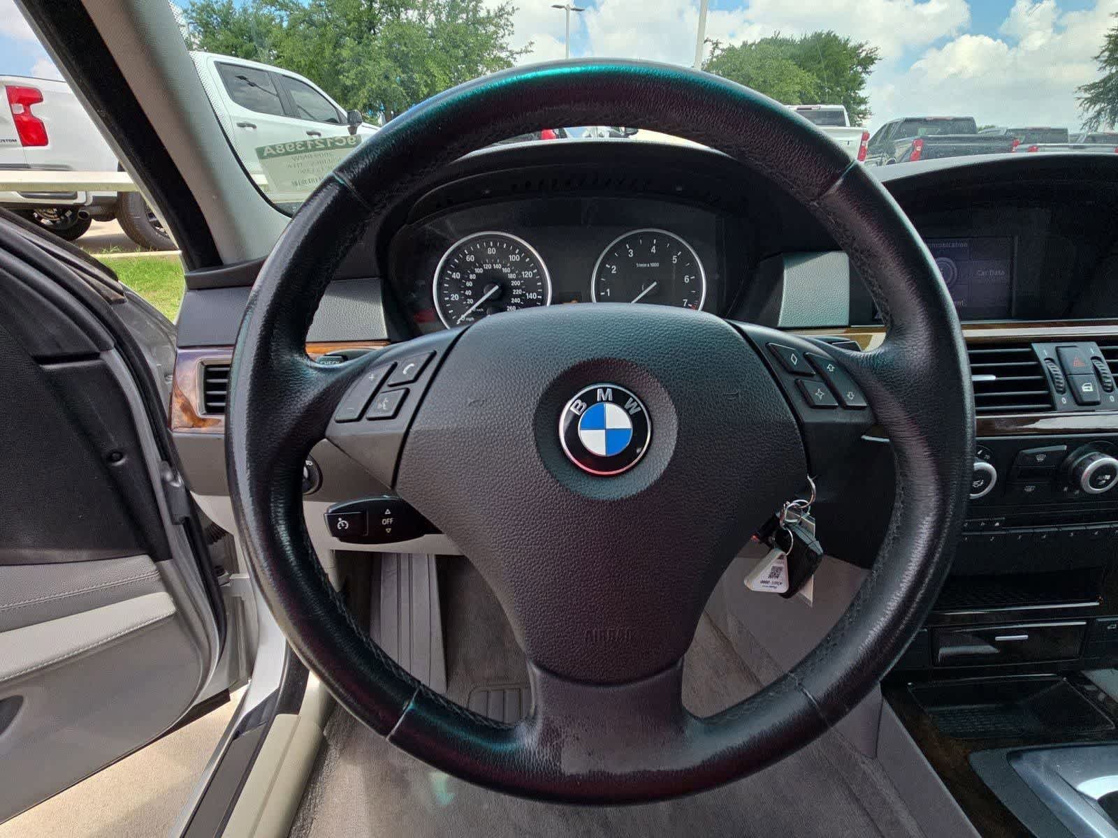 Used 2009 BMW 528i Sedan RWD image 22