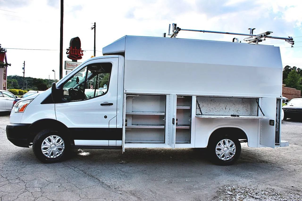 Used 2019 Ford Transit 350 138 w/ Exterior Upgrade Package RWD image 5