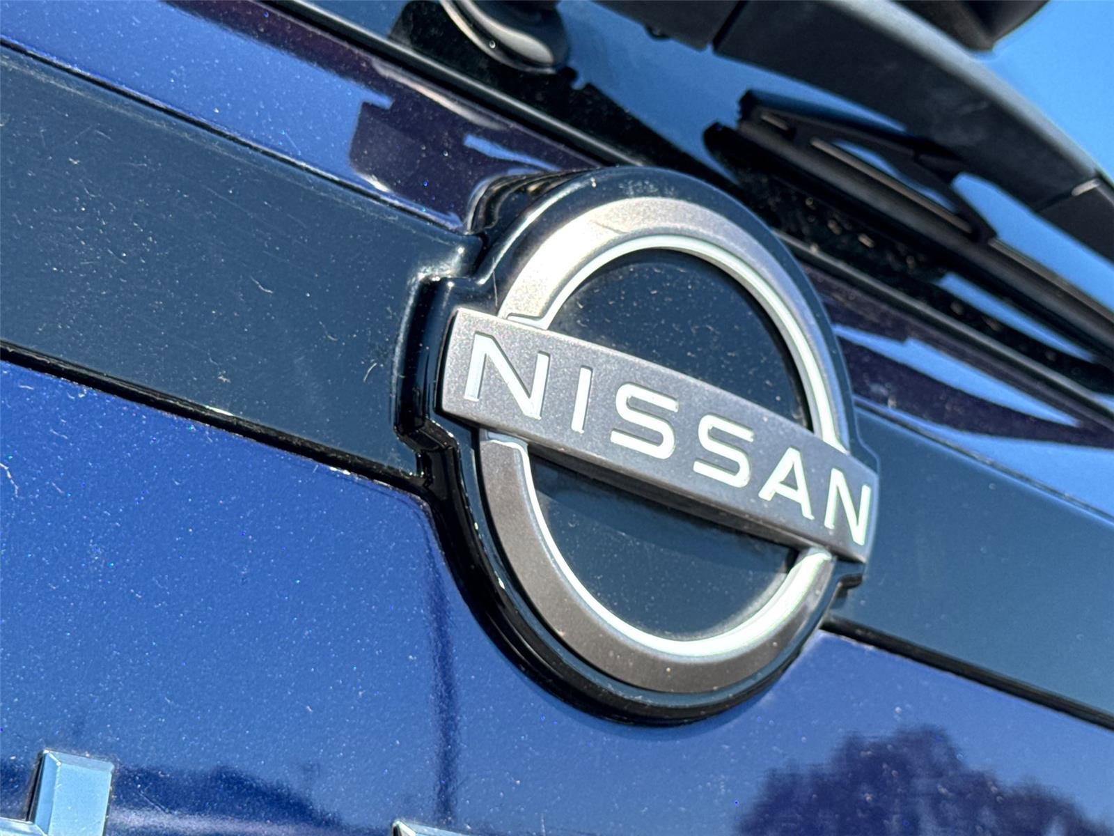 Used 2022 Nissan Pathfinder SV image 13