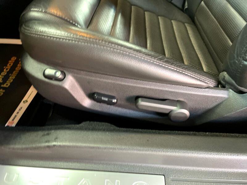 Used 2008 Ford Mustang GT Premium image 25