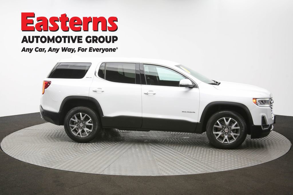 Used 2022 GMC Acadia SLE image 49