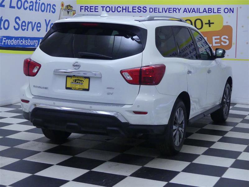 Used 2019 Nissan Pathfinder SV image 7