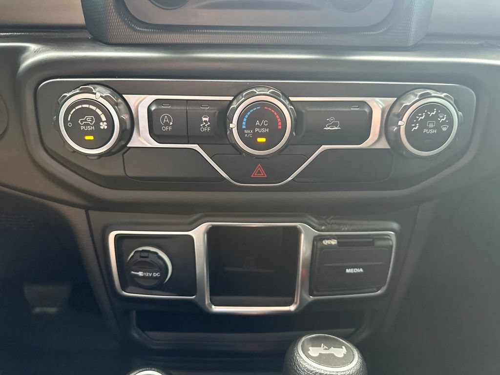 Used 2021 Jeep Wrangler Sport AWD/4WD image 21