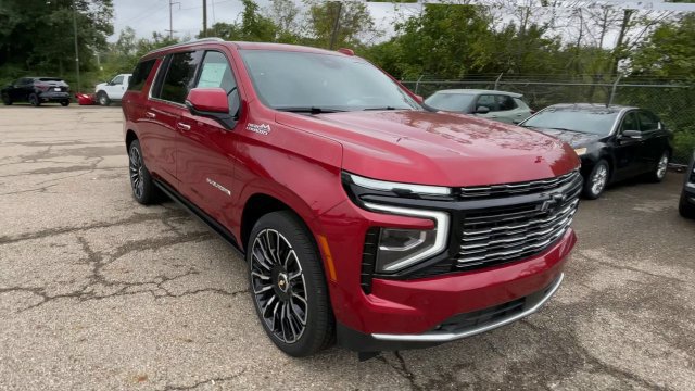 New 2026 Chevrolet Suburban High Country AWD/4WD image 4