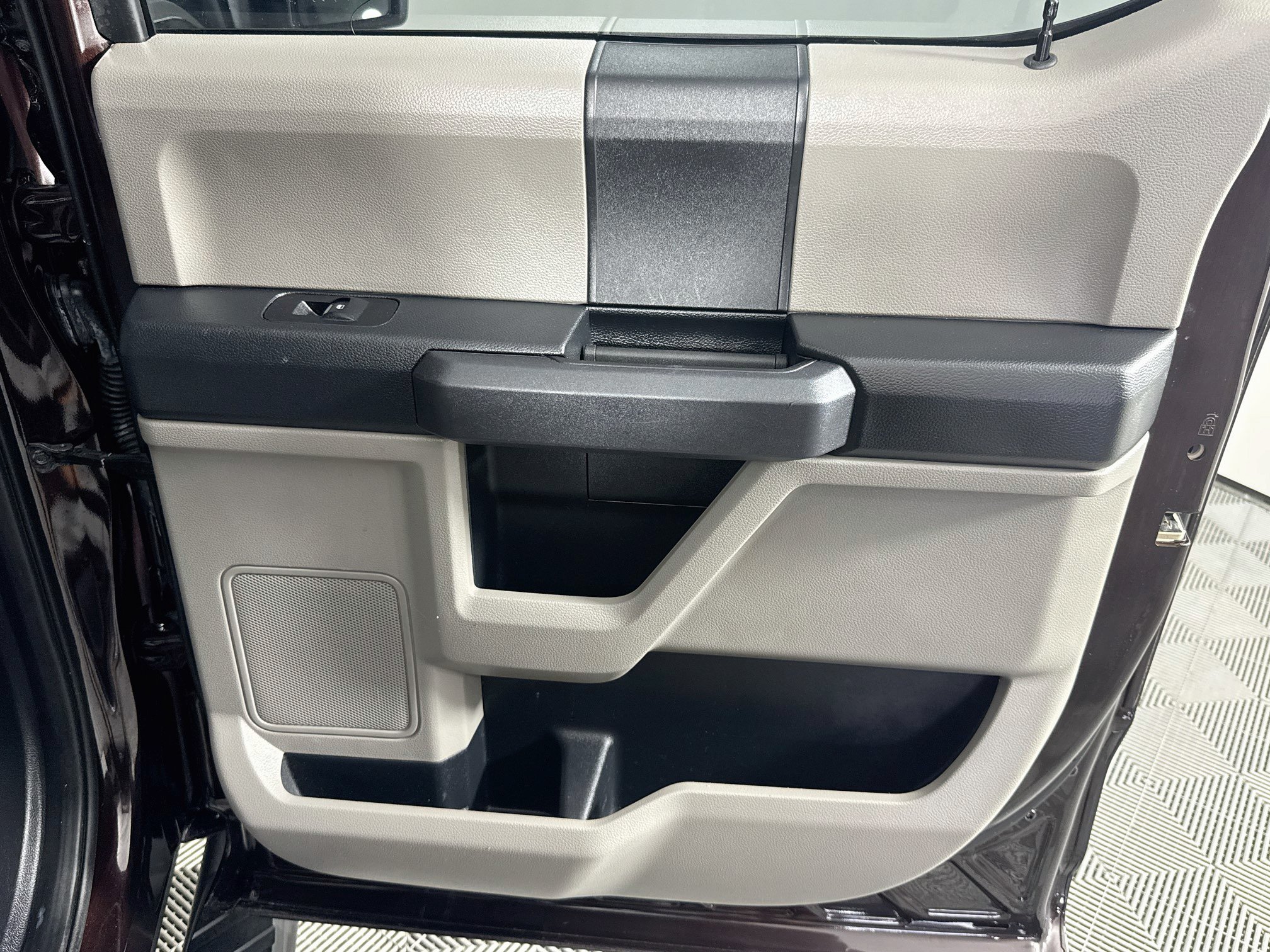 Used 2020 Ford F150 XL w/ Equipment Group 101A Mid AWD/4WD image 24