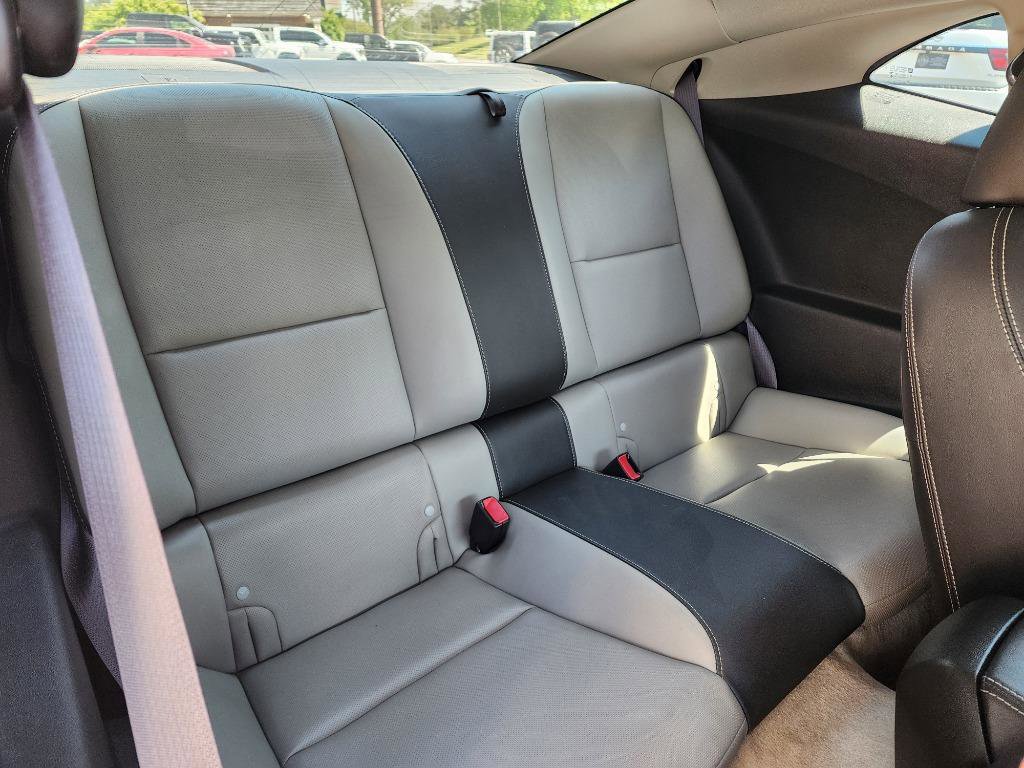 Used 2015 Chevrolet Camaro LT w/ Silver Rally Stripe Package image 11