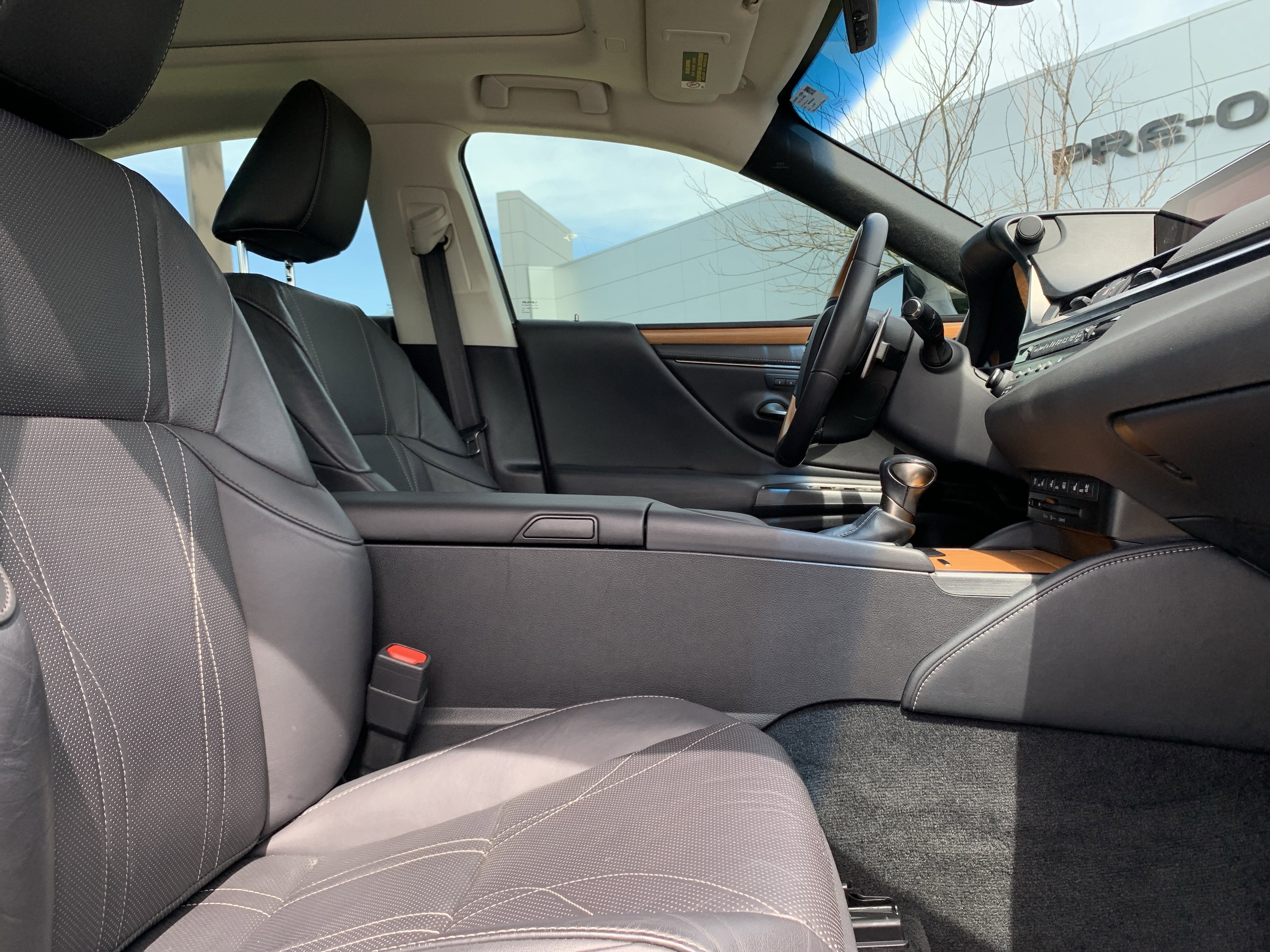 Used 2019 Lexus ES 350 Luxury image 35