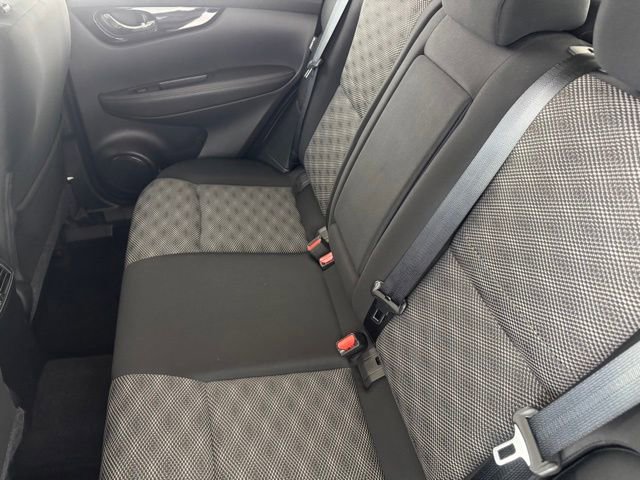 Certified 2021 Nissan Rogue Sport SV AWD/4WD image 25
