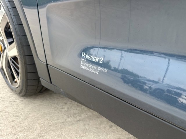 Used 2022 Polestar Polestar 2 w/ Performance Package image 32