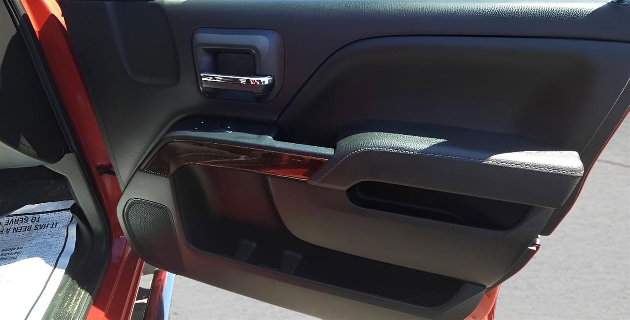 Used 2015 GMC Sierra 1500 SLE w/ SLE Value Package AWD/4WD image 32