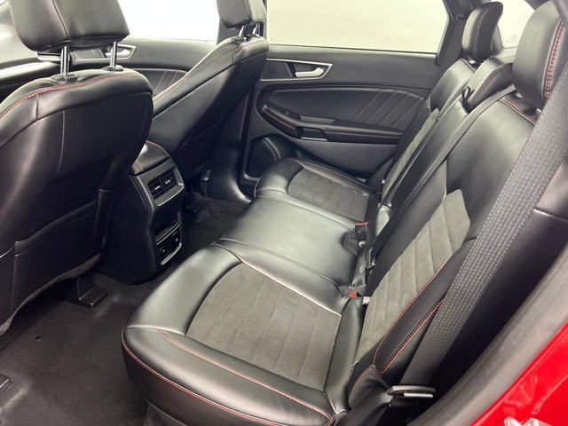 Used 2024 Ford Edge ST-Line AWD/4WD image 11