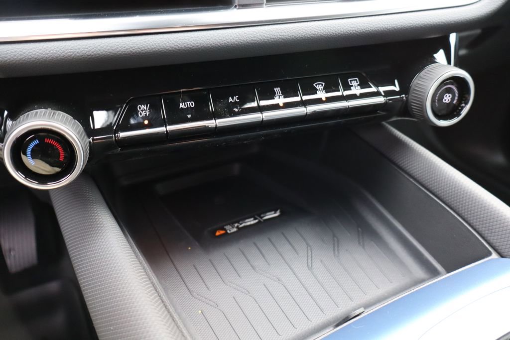 New 2026 Chevrolet Equinox EV LT image 22