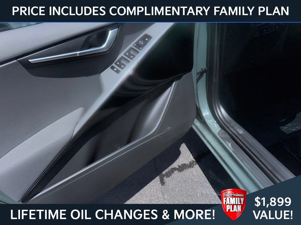New 2026 Kia Niro EX w/ EX Premium Package FWD image 10