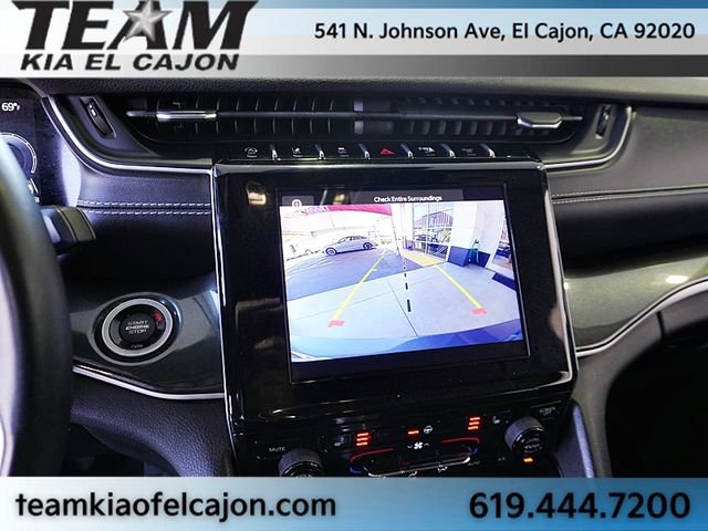 Used 2022 Jeep Grand Cherokee L Laredo image 28