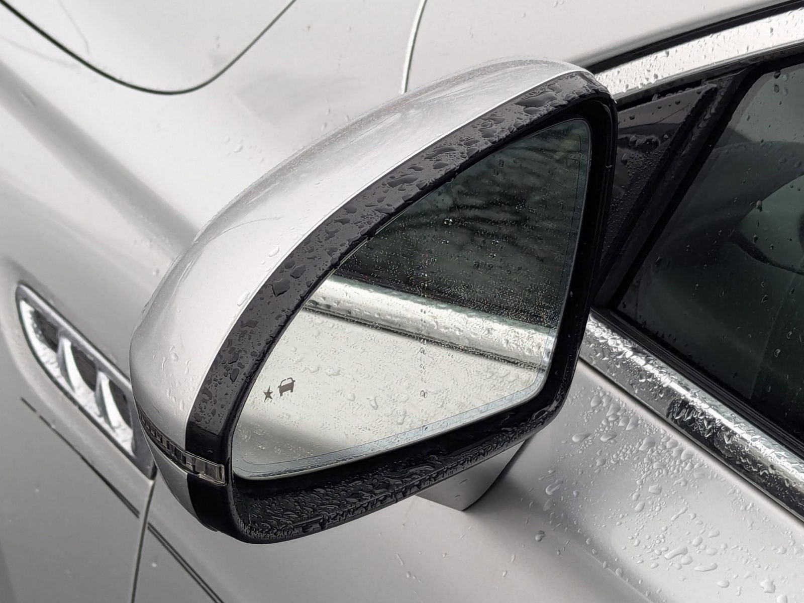 Used 2017 Buick LaCrosse Premium w/ Sun and Shade Package image 21