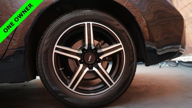 Used 2020 Toyota Corolla LE FWD image 74