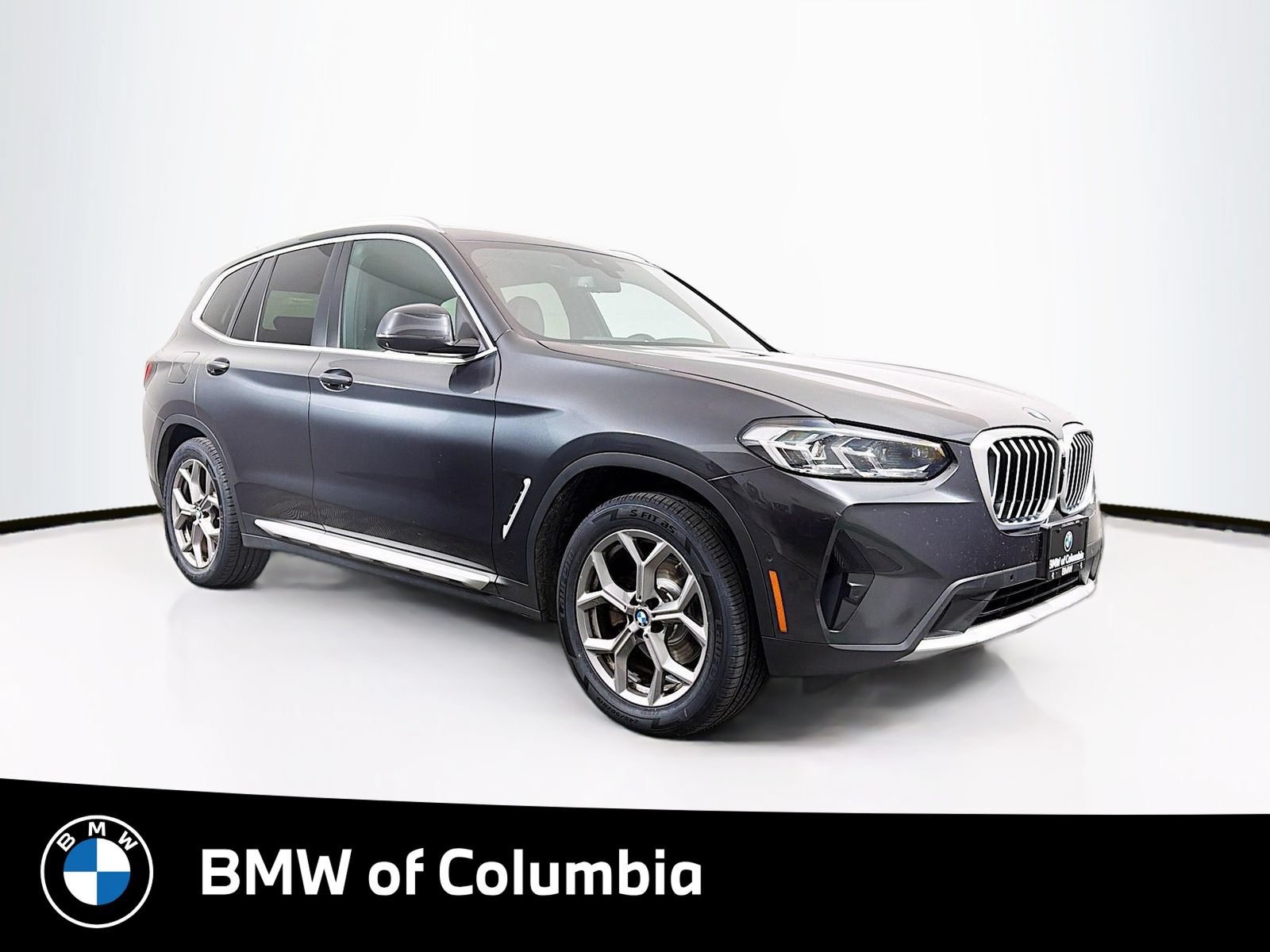 Used 2023 BMW X3 xDrive30i w/ Premium Package AWD/4WD image 1