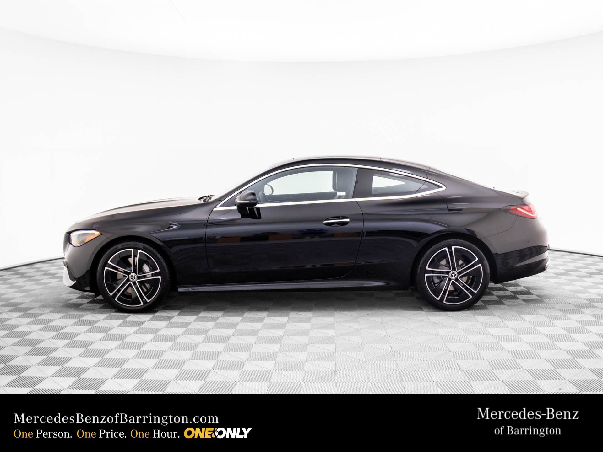 New 2026 Mercedes-Benz CLE 300 4MATIC Coupe image 2