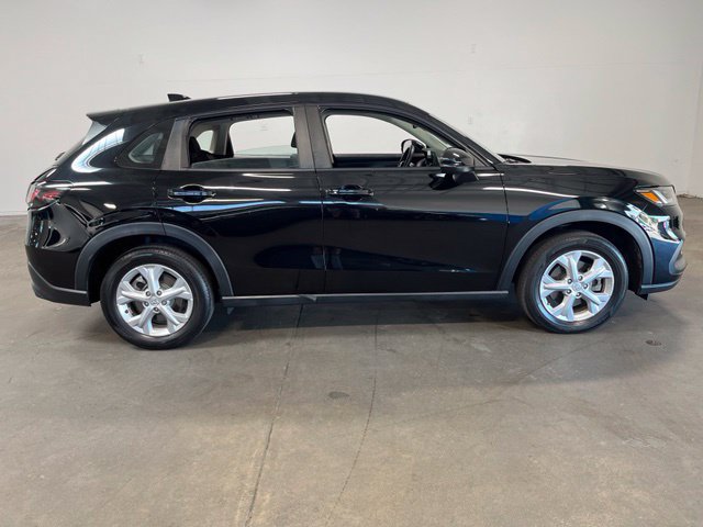 Used 2024 Honda HR-V LX image 2