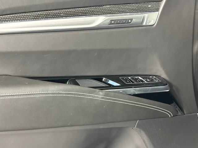Used 2025 Cadillac Escalade V AWD/4WD image 12