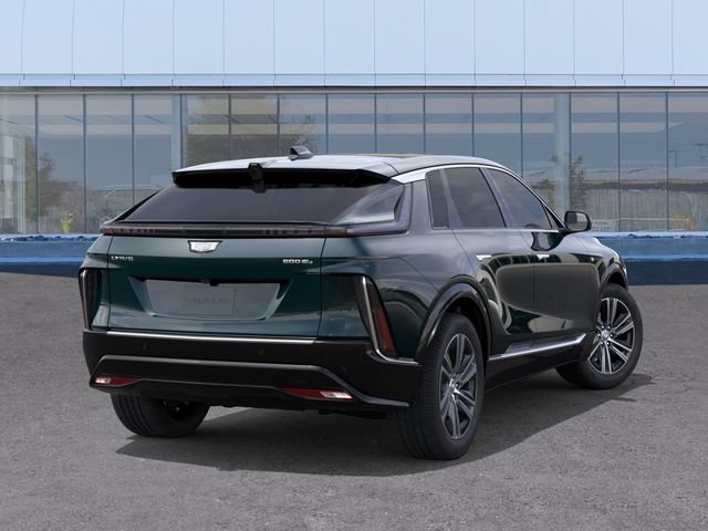 New 2026 Cadillac Lyriq Luxury w/ LPO, Floor Liner Package AWD/4WD image 4