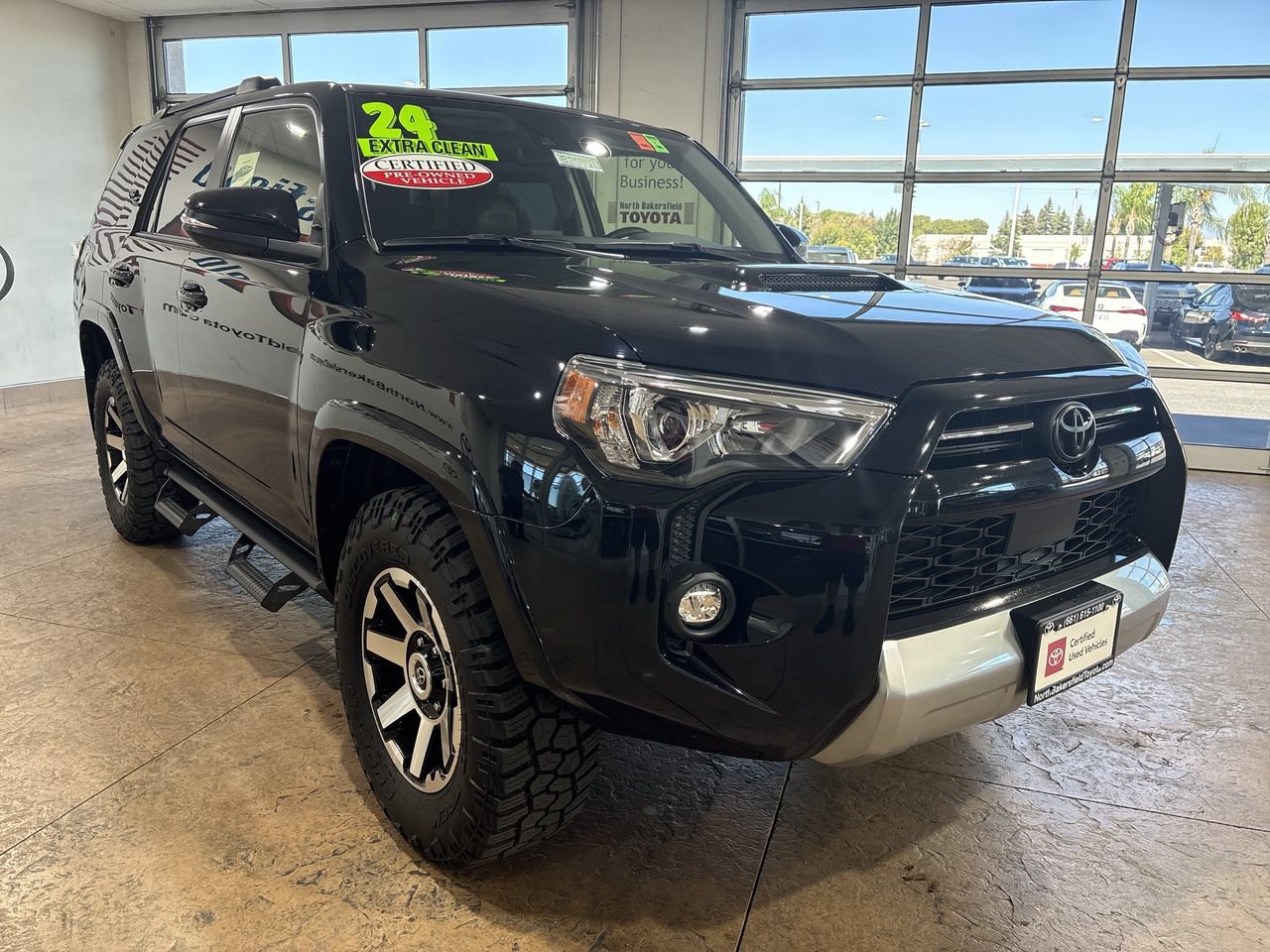 Certified 2024 Toyota 4Runner TRD Off-Road Premium w/ Moonroof Package AWD/4WD image 4