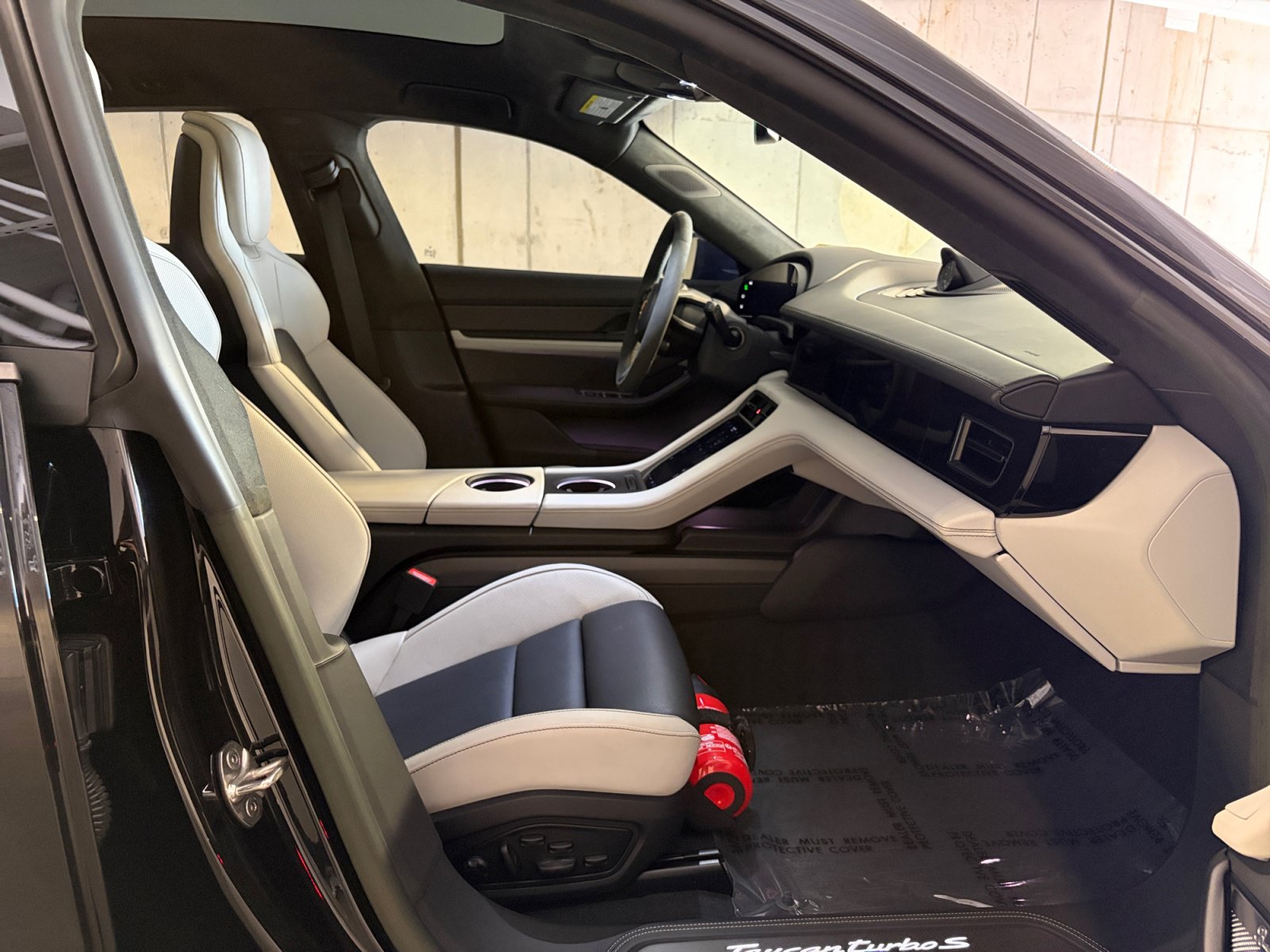 Certified 2023 Porsche Taycan Turbo S AWD/4WD image 22