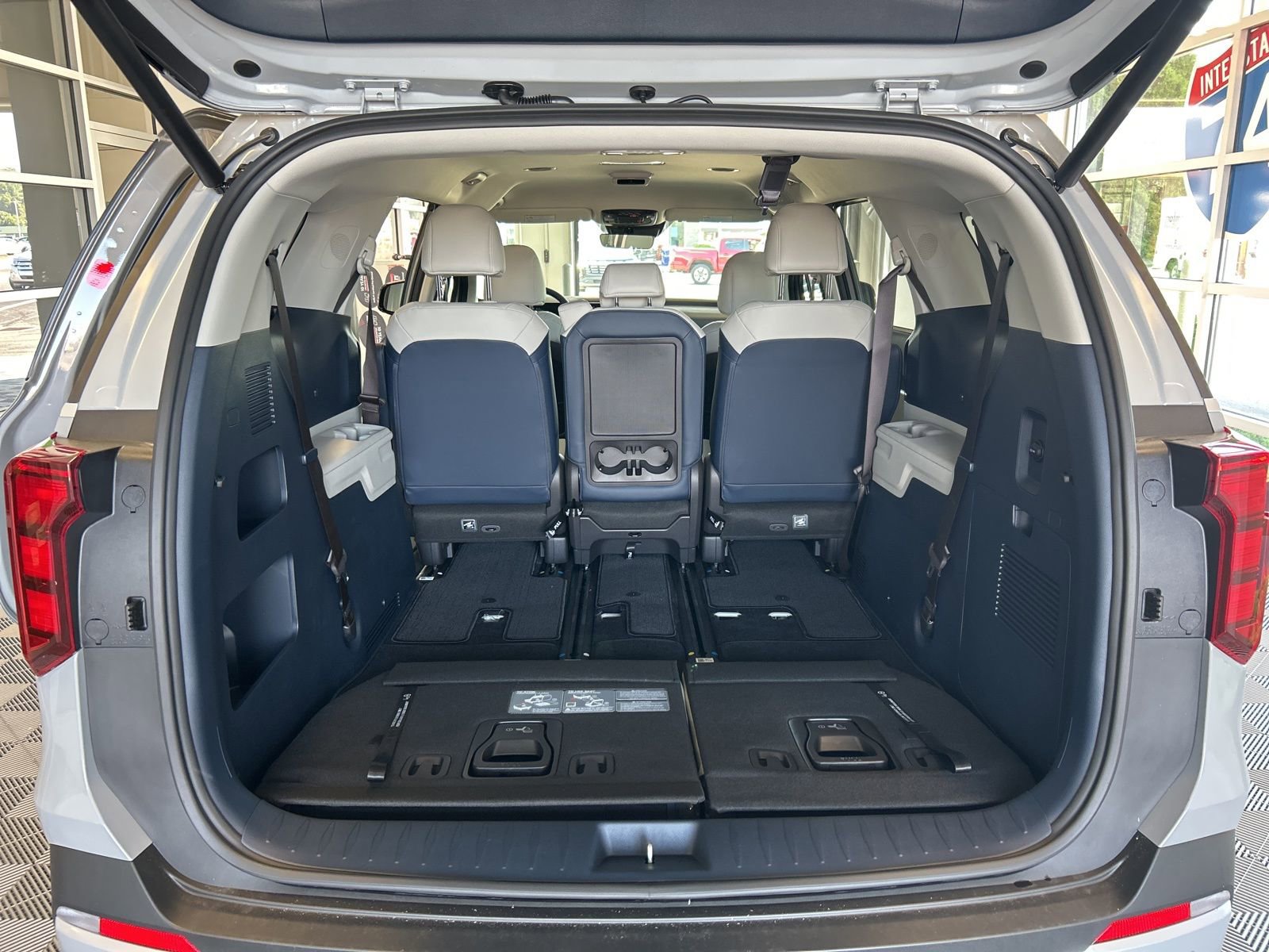 New 2026 Kia Carnival EX image 12