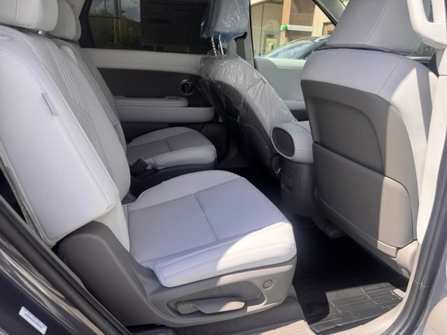 New 2026 Hyundai Palisade SEL Premium FWD image 18