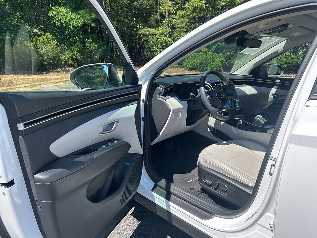 Used 2024 Hyundai Tucson SEL w/ Convenience Package FWD image 5