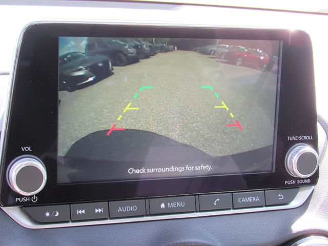 Certified 2024 Nissan Sentra SV FWD image 22