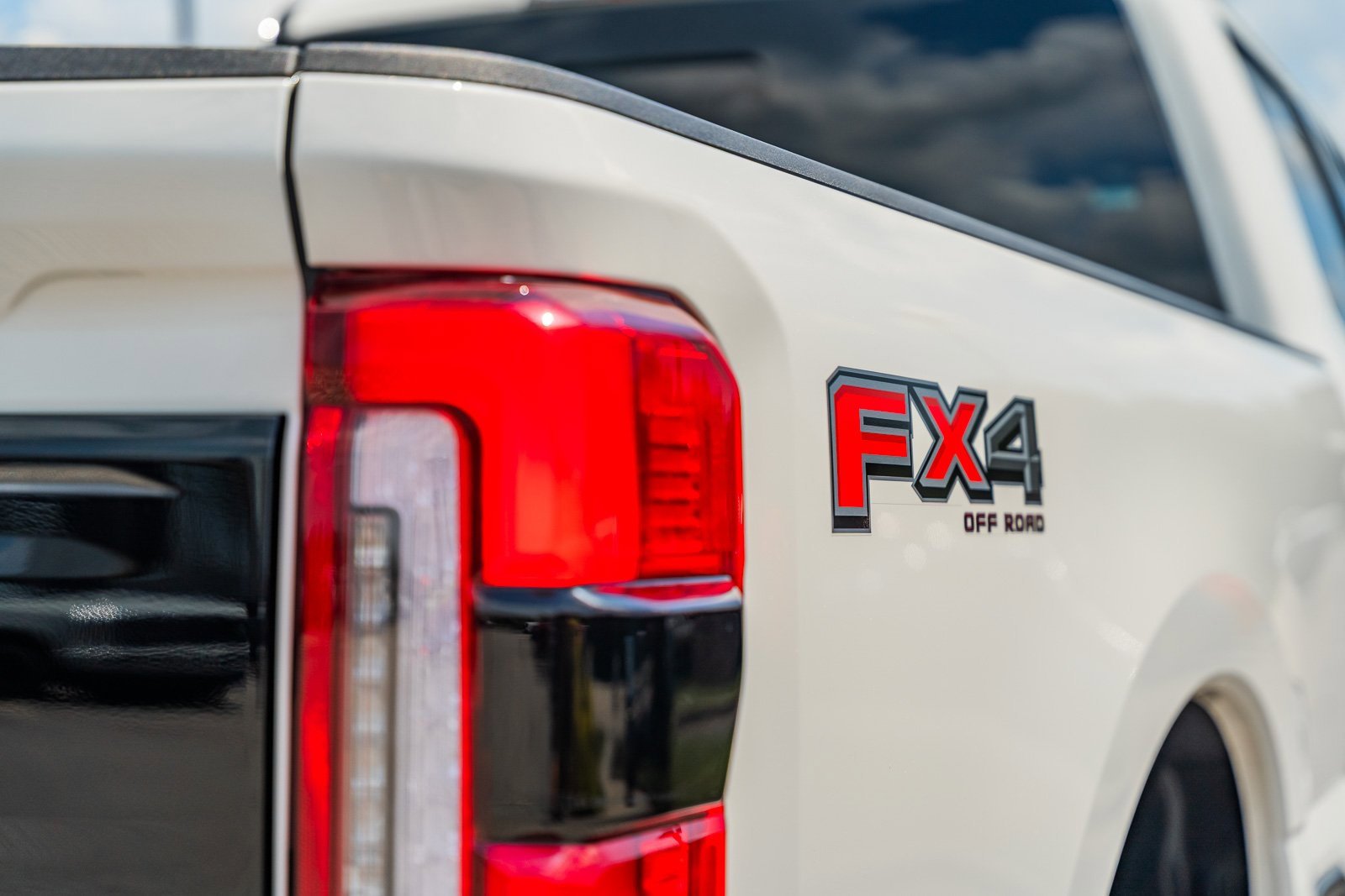 New 2025 Ford F350 Platinum image 10