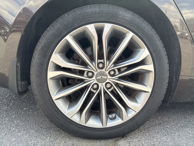Used 2015 Hyundai Genesis 3.8 RWD image 11