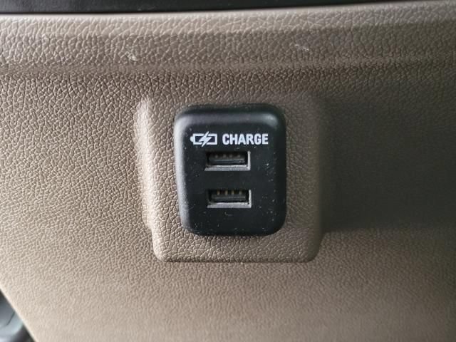 Used 2015 GMC Acadia SLT AWD/4WD image 17