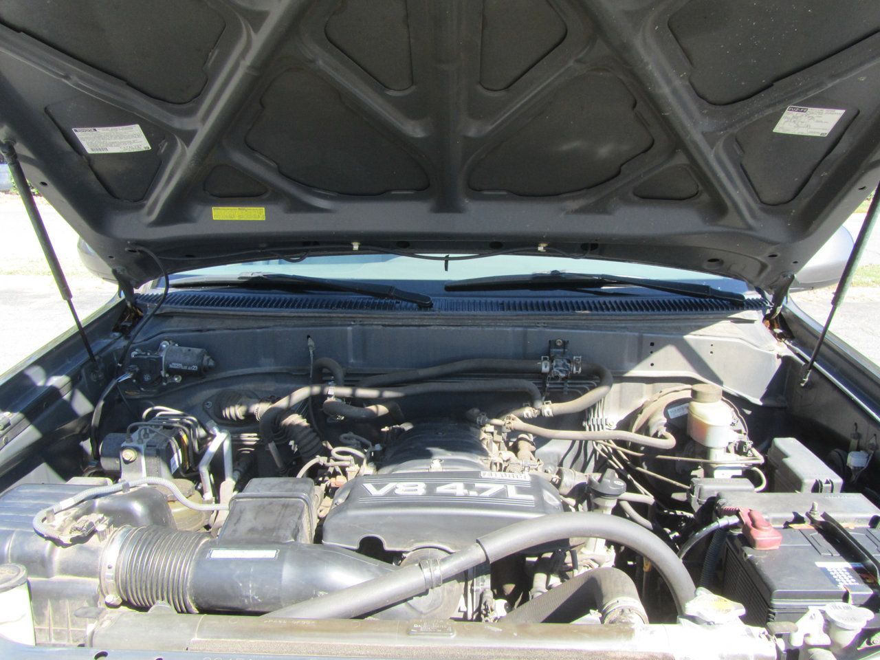 Used 2006 Toyota Sequoia SR5 image 29