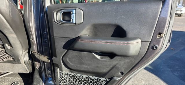 Used 2020 Jeep Gladiator Rubicon image 12