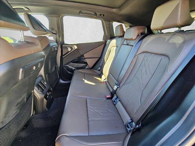 Used 2026 BMW X3 xDrive30 w/ Premium Package image 11